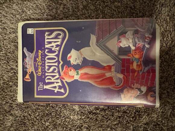 Walt Disney Home Video Other - The Aristocats Walt Disney Masterpiece Collection VHS Tape